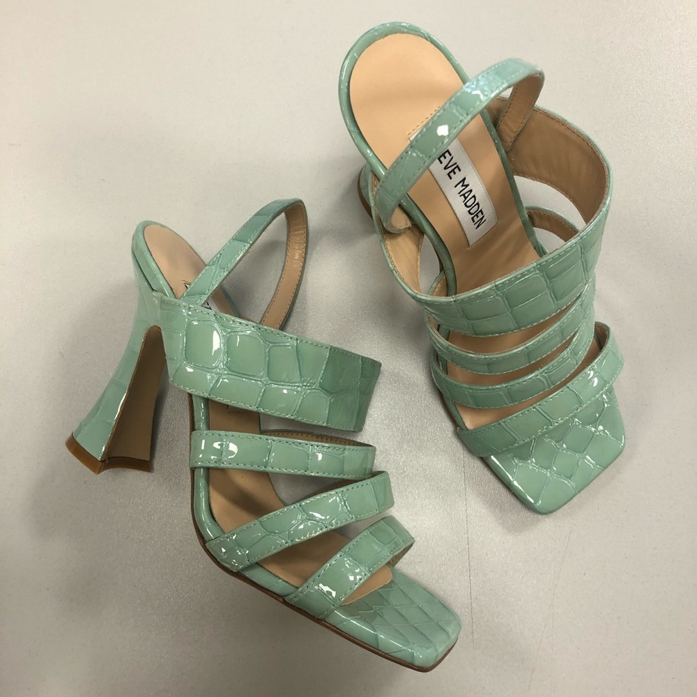 Steve Madden green croci heels